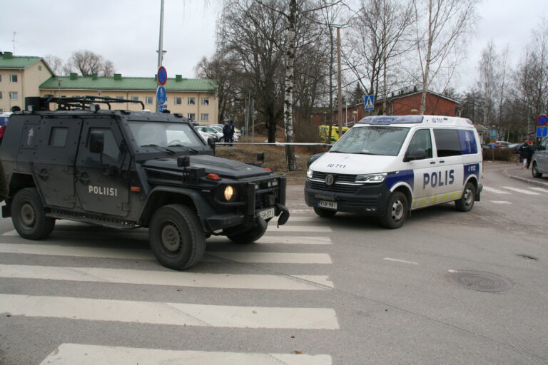 Vantaan Kouluampuminen: Poliisi Astuu Nyt Oikeilla Tiedoilla Esiin! - Alibi