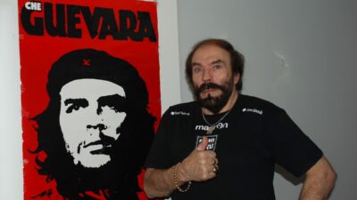 Olavi Mäenpää on kuollut