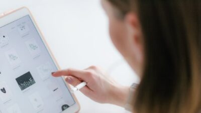 Suomalaiset teinitytöt rikoksen uhreina pornosivustolle!