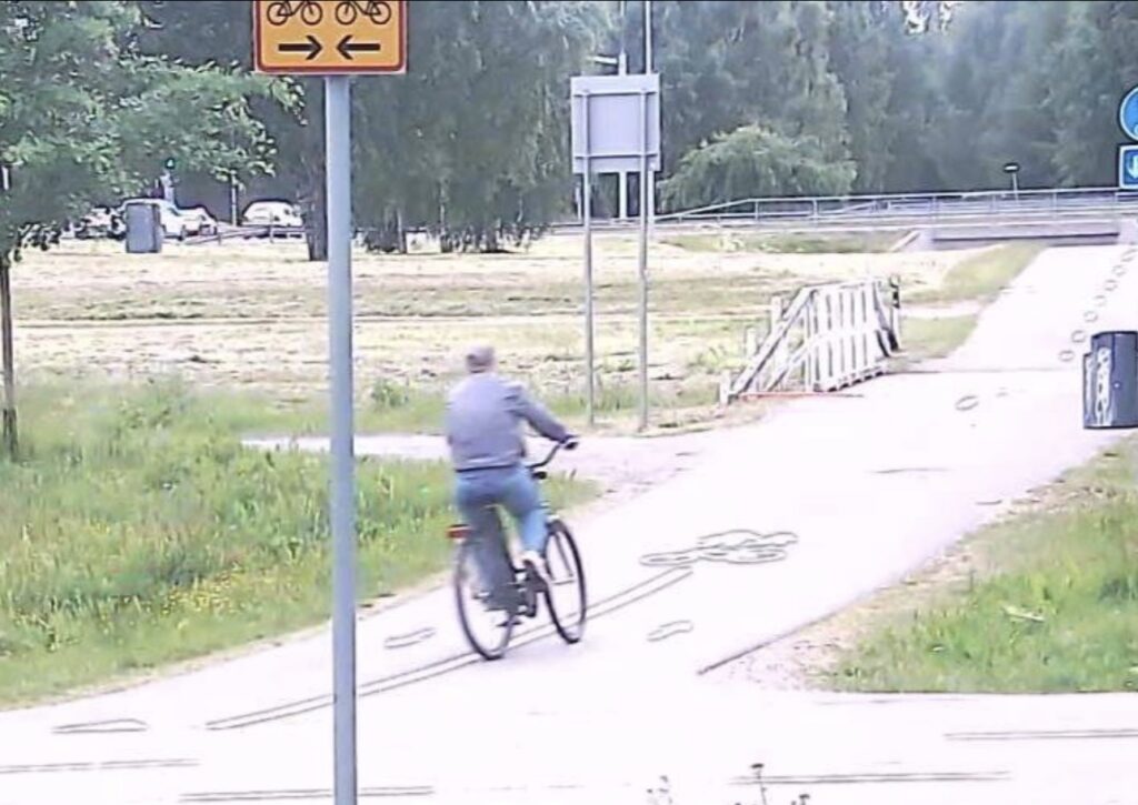 Poliisi on saanut polkupyöräilevästä puukottajasta jo sata vihjettä