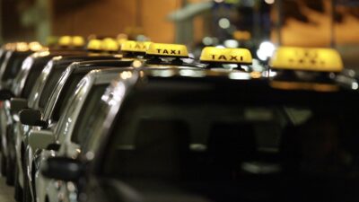 Poliisi pyytää Itäväylän yliajon silminnäkijöitä heti ilmoittautumaan