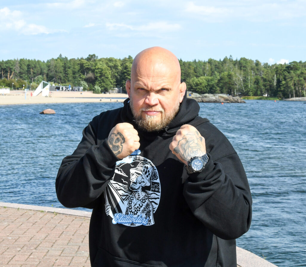 Mika ”Immu” Ilmén saa poliisilta varoitussoittoja