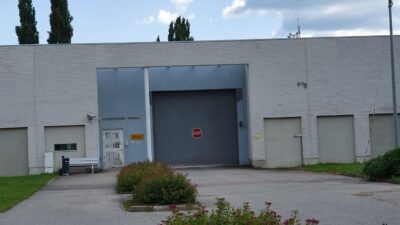 MTV: Vakava väkivaltatilanne Kylmäkosken vankilassa – vanki puukotti